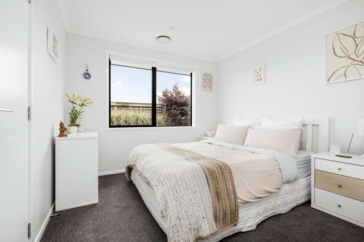 1 Mary Place Pyes Pa_10