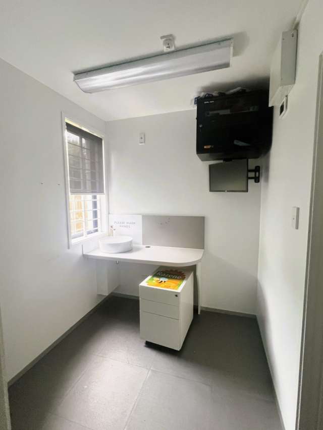 512 East Coast Road Windsor Park_4