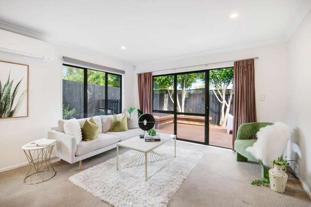 2/24 James Street Bayview_3