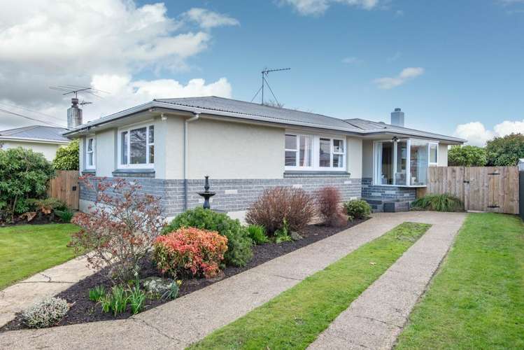 106 Bush Road_0