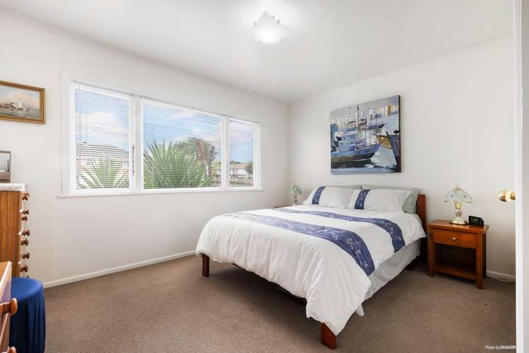 8 Kerrydale Road Manurewa_14
