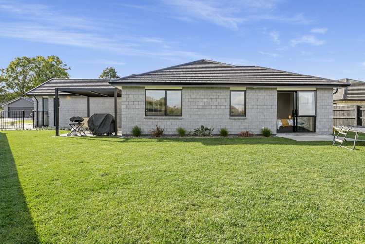 10 Korimako Place Coastlands_1