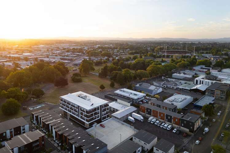 302/220 Tristram Street Hamilton Central_15