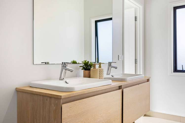 134 Logan Road Buckland_21