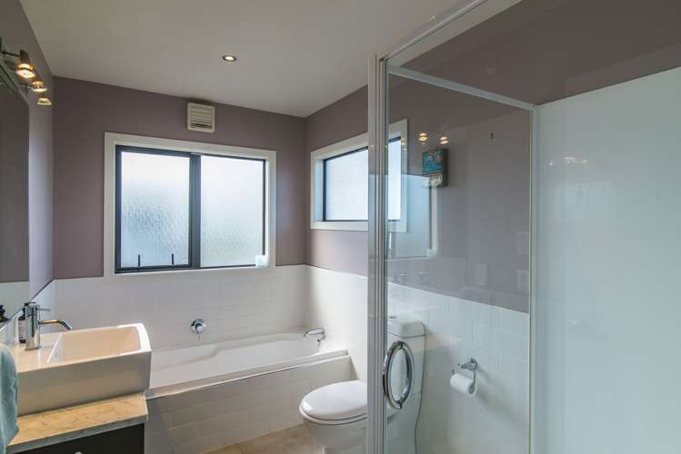 66 Saint Ives Drive Camborne_7