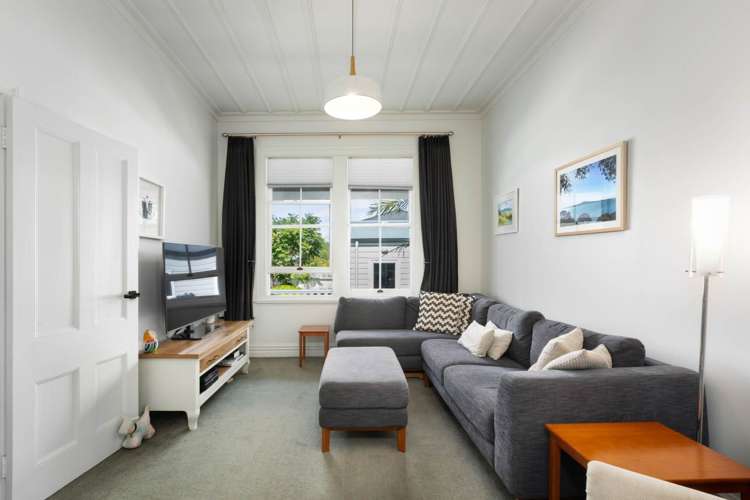 19 Sandleigh Drive Athenree_5