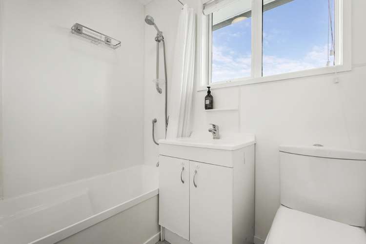 3/72 Sylvan Avenue Northcote_12