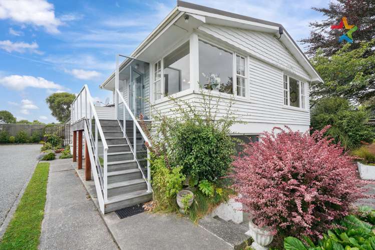 1/325 Kelvin Street_0