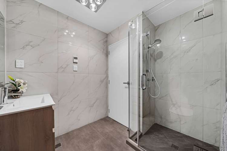 7 Freshland Drive Flat Bush_20