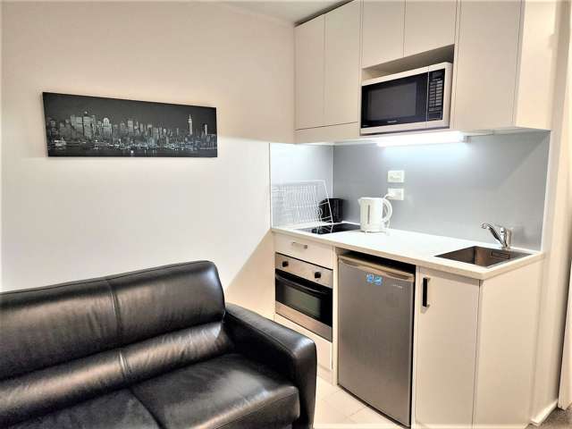 Central Auckland 1BR Haven!
