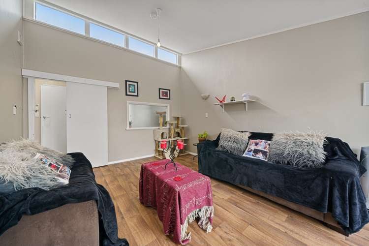 2/55 Wilford Street_0