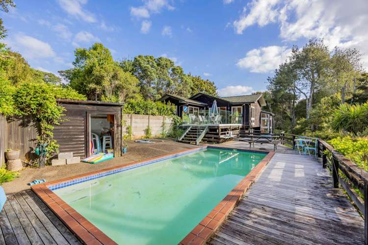 18,20 & 21 Paris Place_3