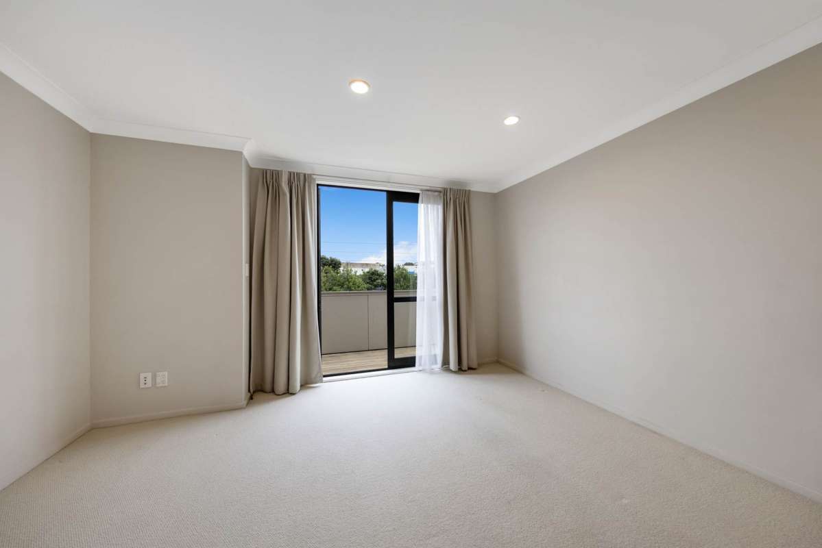 60/51 Ireland Road_4