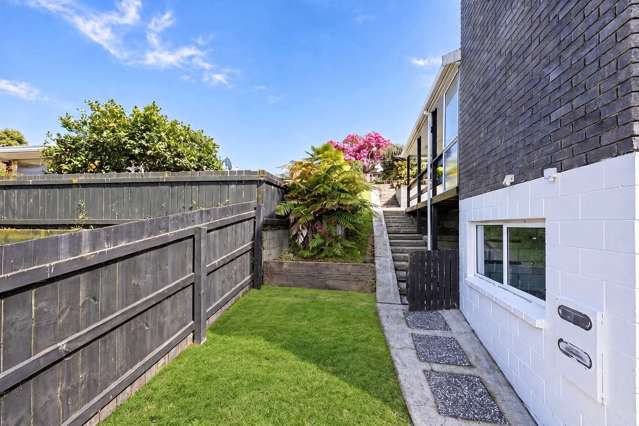 199 Devon Street West Pomare_1
