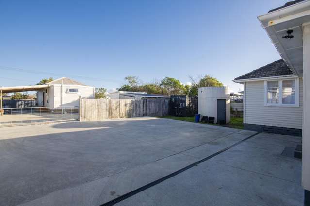 1-2/23 Manuka Street Elgin_2