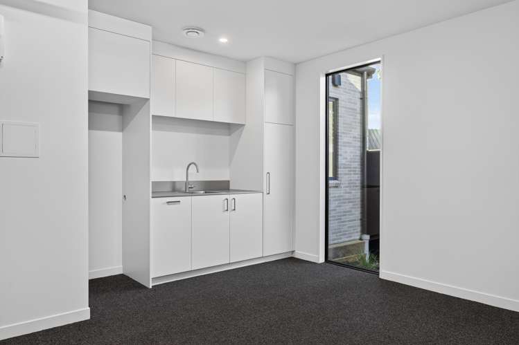 19 Inverness Lane Redcliffs_33
