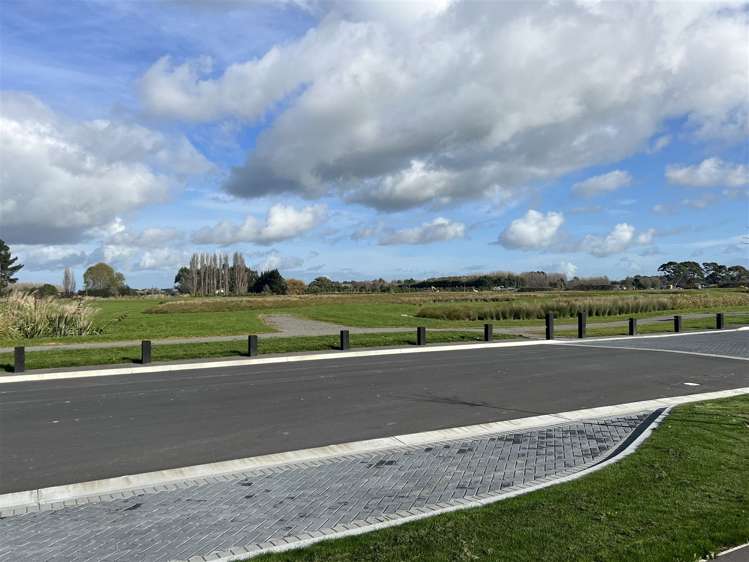 97 Skibbereen Drive Halswell_3