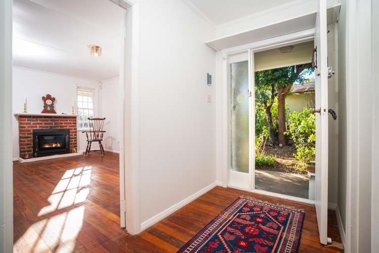 134 Wellington Road Paekakariki_17