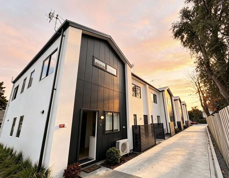 6 & 8/424 Gloucester Street_0