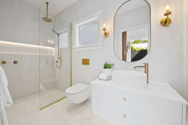 1 Rewa Road Three Kings_13