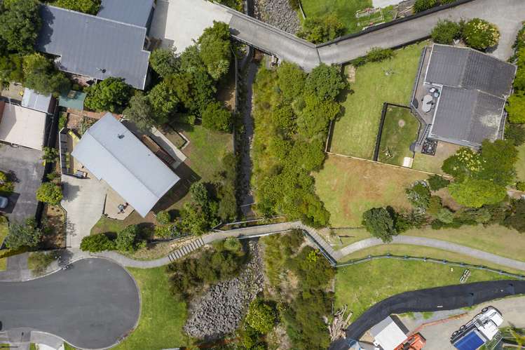 10 Woodhams Street Beach Haven_21