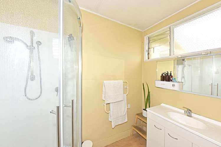 638 Gloucester Street Linwood_11