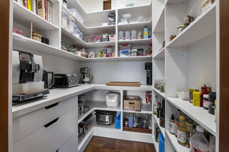 23 Montana Place Merrilands_12