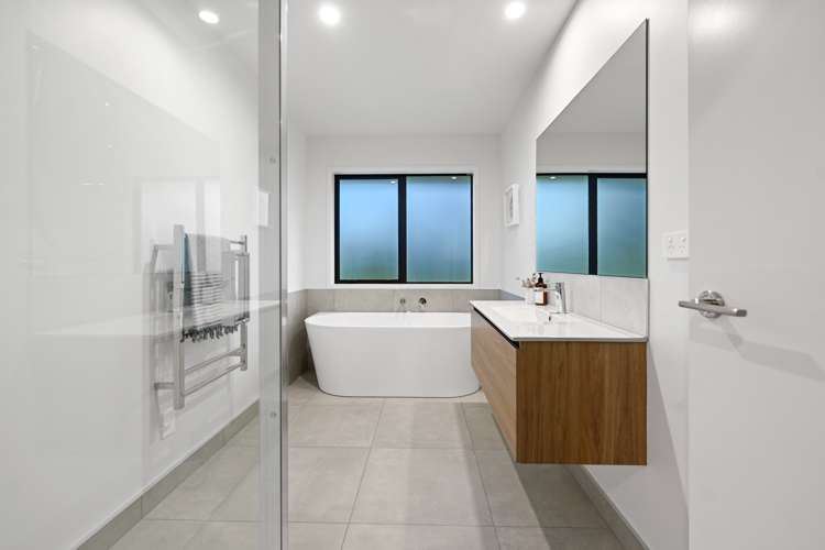 101 Livingstone Road Ngahinapouri_17