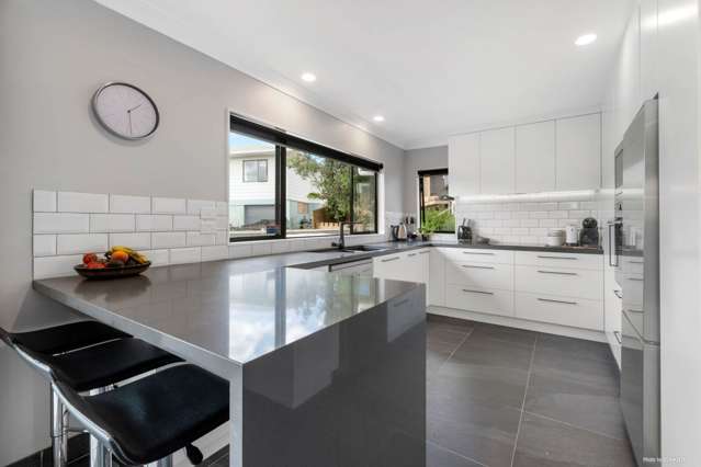 2/82 Andrew Road Howick_4