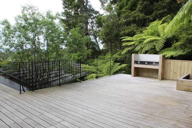 230 Atkinson Road Titirangi_2