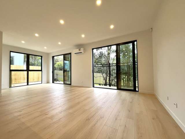 7/41 Seaside Avenue Waterview_3