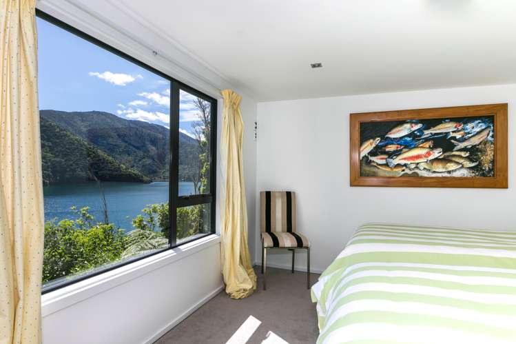 351 Port Underwood Road Whatamango Bay_17