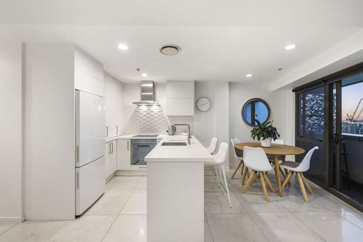 1304/1 Hobson Street Auckland Central_23