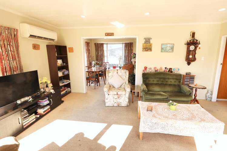 69 Main North Road Geraldine_14