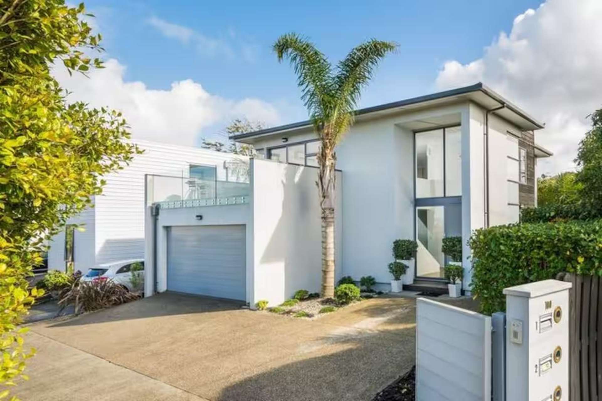 1/100 Lake Road Northcote_0