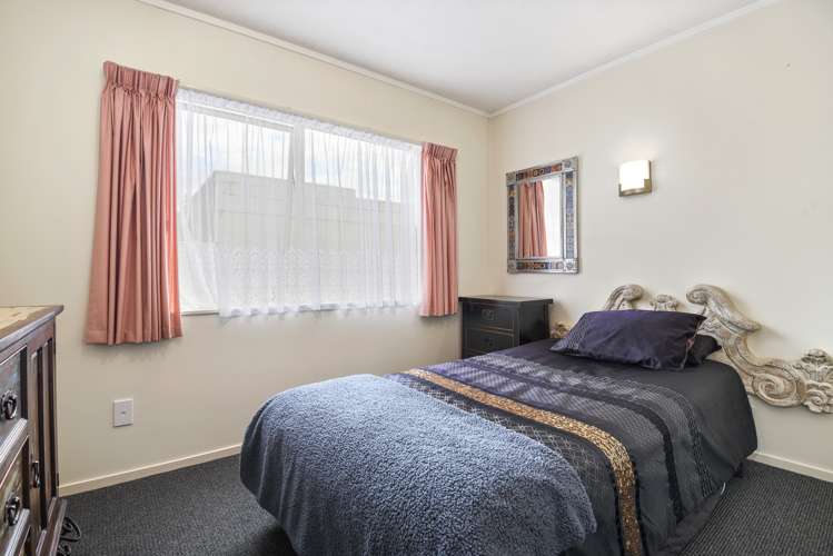 57 Wylie Street Glenholme_10