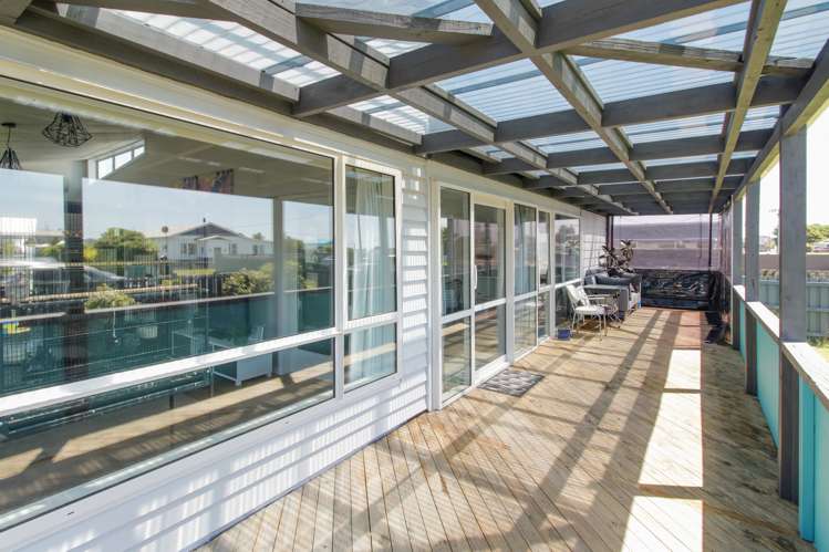 16 Linklater Avenue Foxton Beach_3