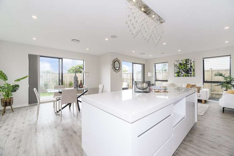 8 Kokowai Parade Hobsonville_4