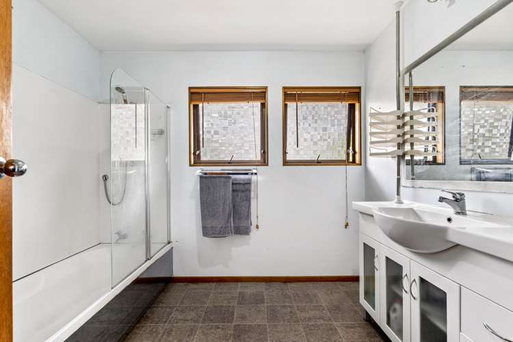 15 Montague Place Onerahi_7