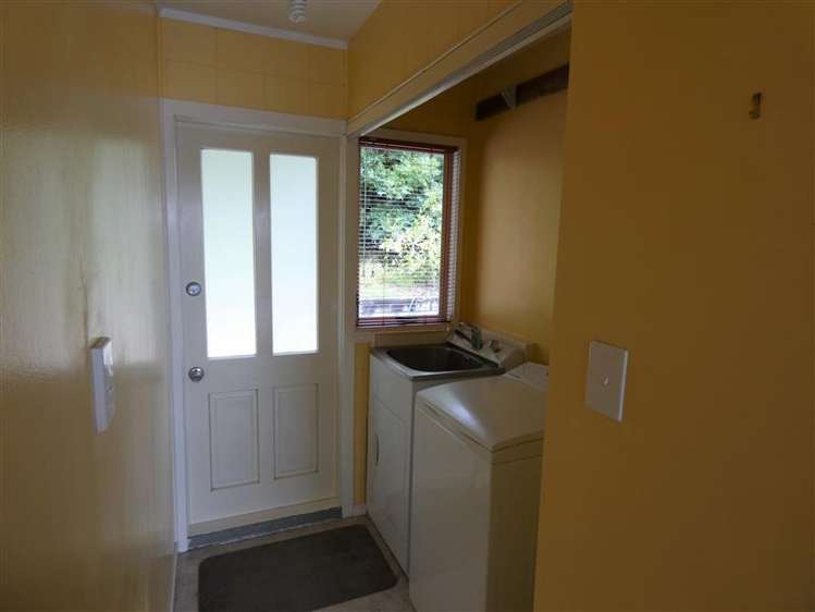 1/22 Chivalry Road Glenfield_6