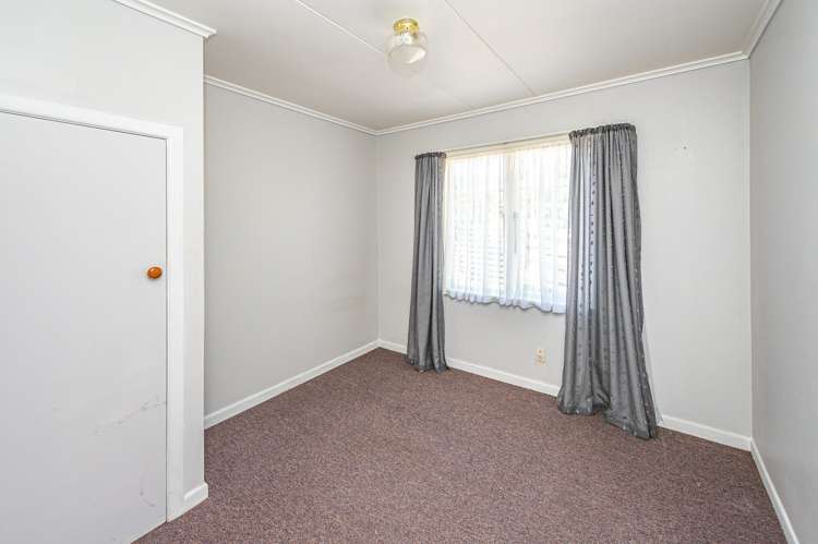 62 Parkes Avenue St Johns Hill_9