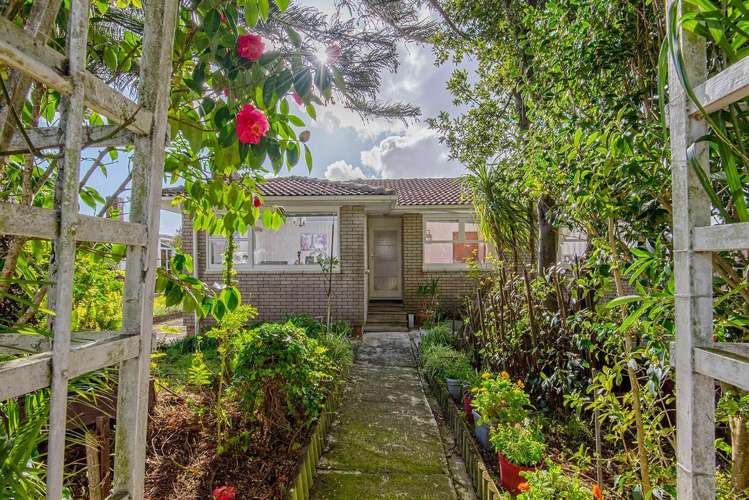 1 Coburg Street Henderson_12