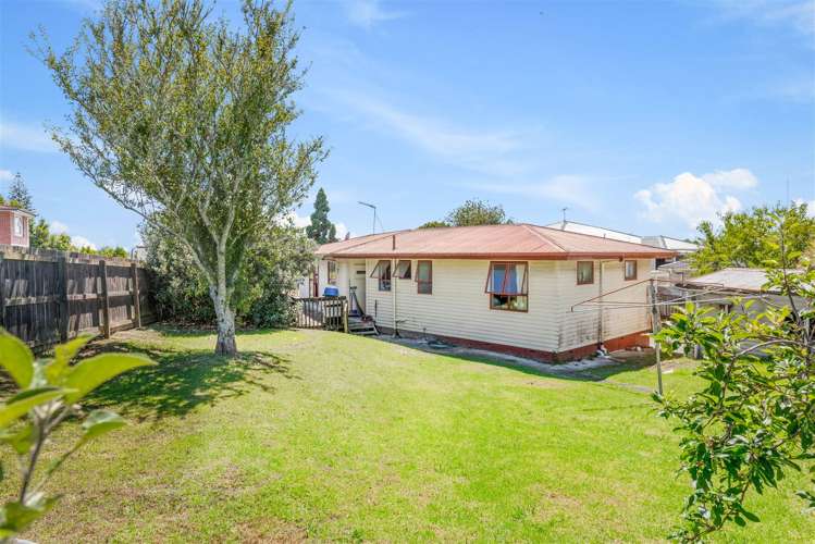 38 Meilland Place Glen Eden_13