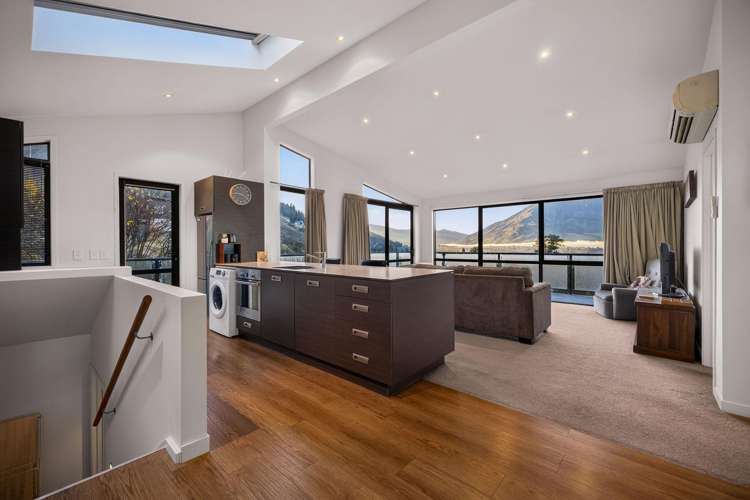 2 Quartz Rise Queenstown_4