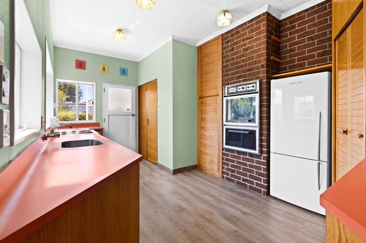 402 Massey Street_5
