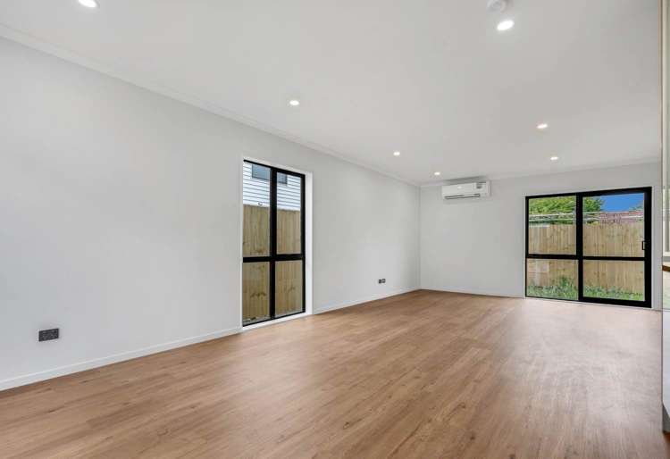 7/67 Huia Road_2