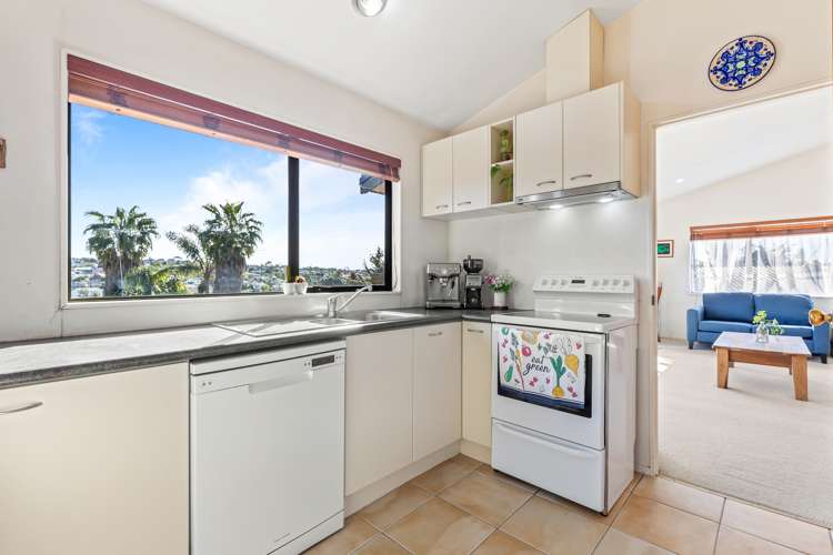 12/76 Target Road Totara Vale_7