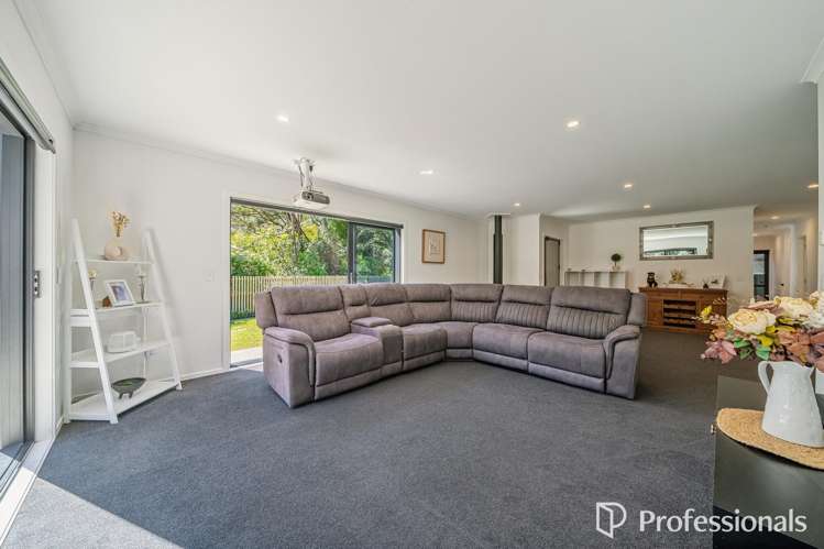 10 Aratika Grove Stokes Valley_8