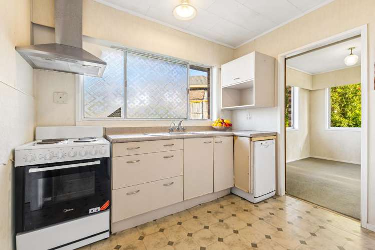 29A Glenmore Road Sunnyhills_7