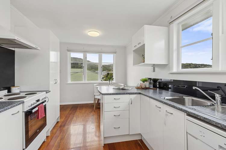 334 Main Road Tawa_2